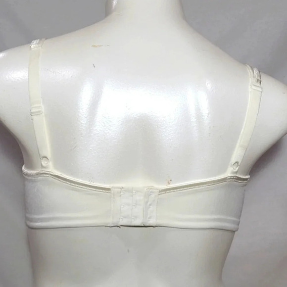 40D‎ Vanity Fair 75338 Illumination Underwire Bra White NWT - Picture 3 of 3